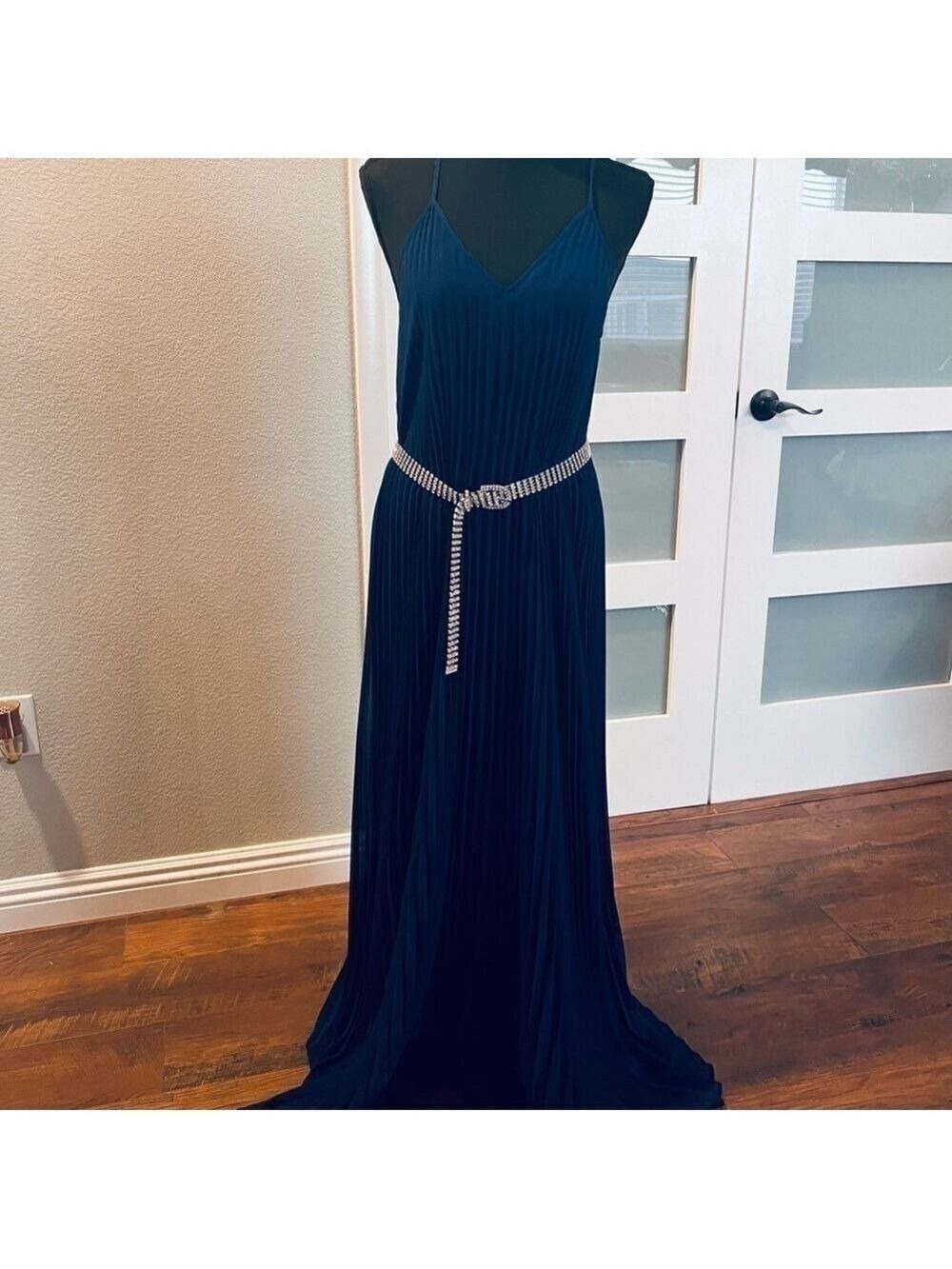 VICTORIA’S SECRET blue, pleated maxi dress. Size S - Picture 9 of 11